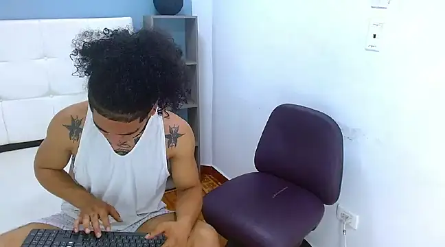 Snapshot of LihanJor_23 chatting on 16, 2, 2025 LihanJor 23 online show from 16, 2, 2025