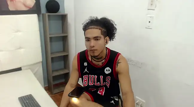 Snapshot of LihanJor_23 chatting on 21, 2, 2025 LihanJor 23 online show from 21, 2, 2025