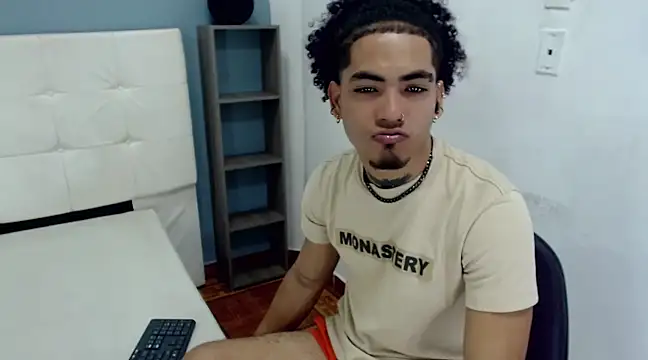 Snapshot of LihanJor_23 chatting on 25, 2, 2025 LihanJor 23 online show from 25, 2, 2025