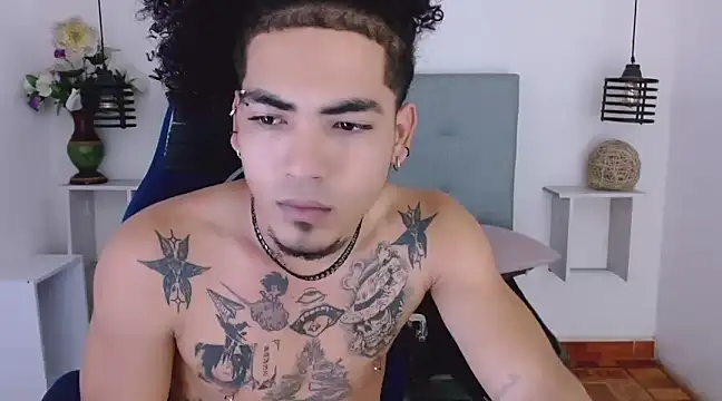 Snapshot of LihanJor_23 chatting on 4, 3, 2025 LihanJor 23 online show from 4, 3, 2025