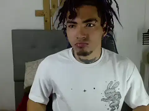 Snapshot of LihanJor_23 chatting on 19, 3, 2025 LihanJor 23 online show from 19, 3, 2025