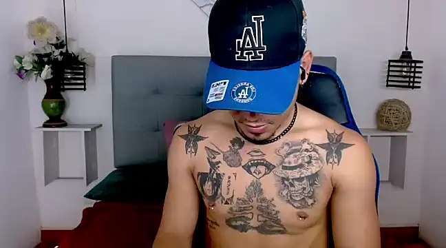 Snapshot of LihanJor_23 chatting on 22, 3, 2025 LihanJor 23 online show from 22, 3, 2025