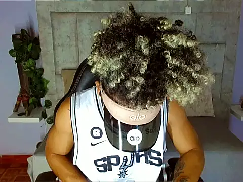 Snapshot of LihanJor_23 chatting on 13, 9, 2025 LihanJor 23 online show from 13, 9, 2025