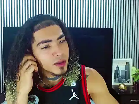 Snapshot of LihanJor_23 chatting on 28, 9, 2025 LihanJor 23 online show from 28, 9, 2025