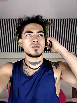 Snapshot of LihanJor_23 chatting on 20, 11, 2025 LihanJor 23 online show from 20, 11, 2025