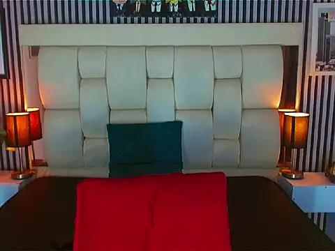 Snapshot of LihanJor_23 chatting on 21, 11, 2025 LihanJor 23 online show from 21, 11, 2025