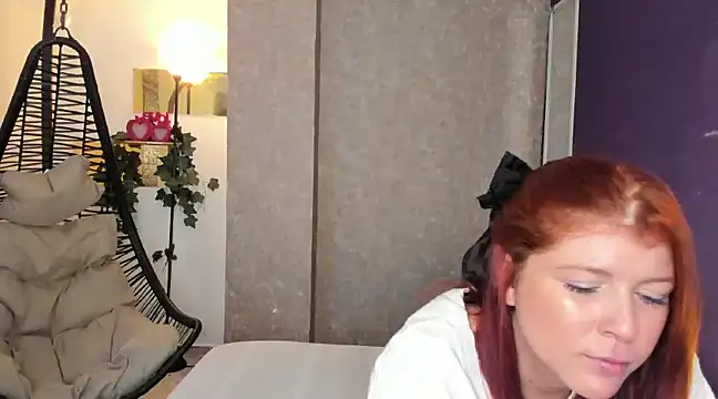 Snapshot of FelicitaSweet chatting on 18, 2, 2025 FelicitaSweet online show from 18, 2, 2025