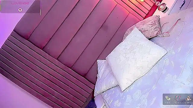 Dalis Hills online show from 12, 4, 2026