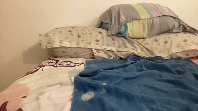 shineofcrazy online show from 5, 10, 2025