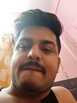 Snapshot of sethgamble000777 chatting on 15, 2, 2025 sethgamble000777 online show from 15, 2, 2025