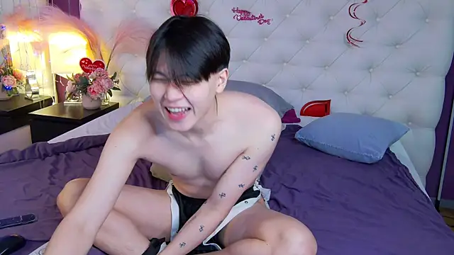 Snapshot of just_gay_ chatting on 16, 2, 2025 just gay online show from 16, 2, 2025