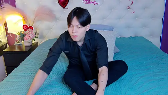 Snapshot of just_gay_ chatting on 19, 2, 2025 just gay online show from 19, 2, 2025