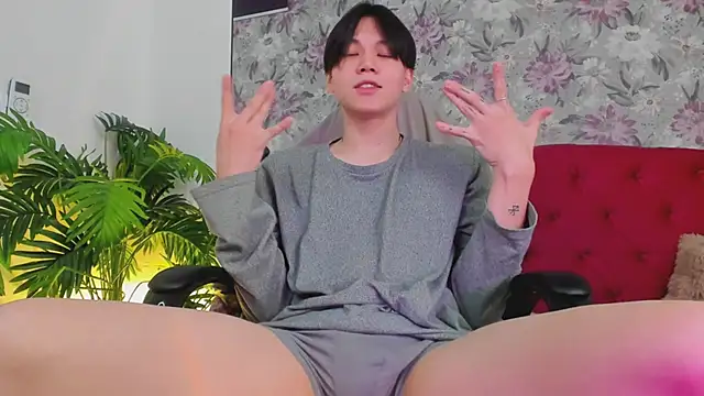 Snapshot of just_gay_ chatting on 5, 3, 2025 just gay online show from 5, 3, 2025