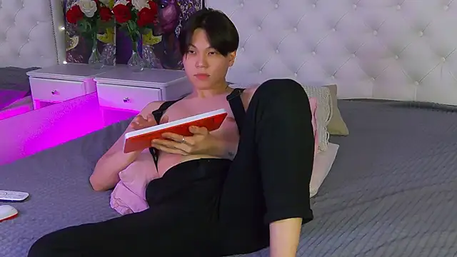 Snapshot of just_gay_ chatting on 9, 3, 2025 just gay online show from 9, 3, 2025