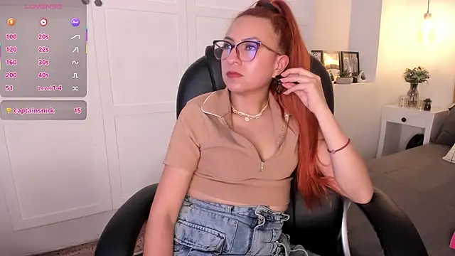 fer angel  online show from 8, 3, 2025