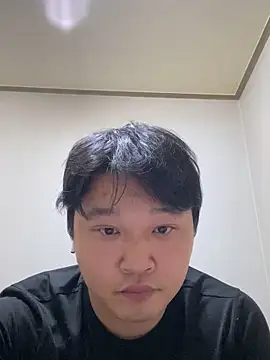 Snapshot of offwhite777 chatting on 30, 1, 2025 offwhite777 online show from 30, 1, 2025