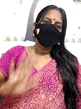 Snapshot of Tamil_Meera12 chatting on 28, 5, 2026 Tamil Meera12 online show from 28, 5, 2026