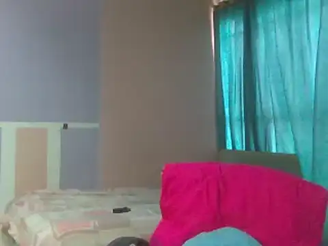 kyliebigboobs online show from 21, 3, 2025