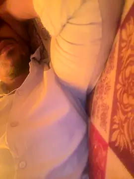 Snapshot of Loveinsync chatting on 13, 11, 2025 Loveinsync online show from 13, 11, 2025