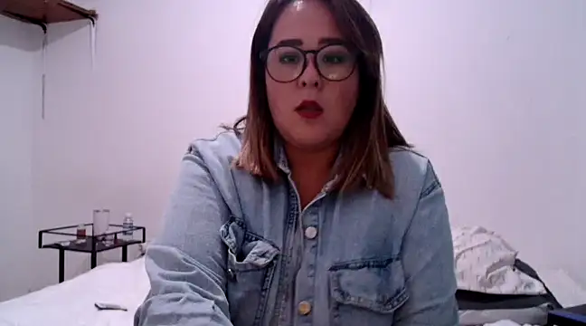 SweetRomina online show from 7, 2, 2025