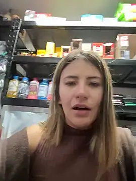 Andrea18 blonde online show from 17, 2, 2026