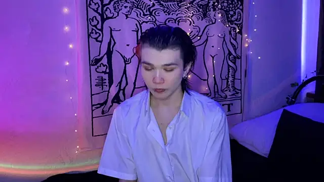 Snapshot of rennnuts chatting on 17, 2, 2025 rennnuts online show from 17, 2, 2025