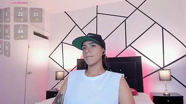 Liiam smith  online show from 6, 2, 2025