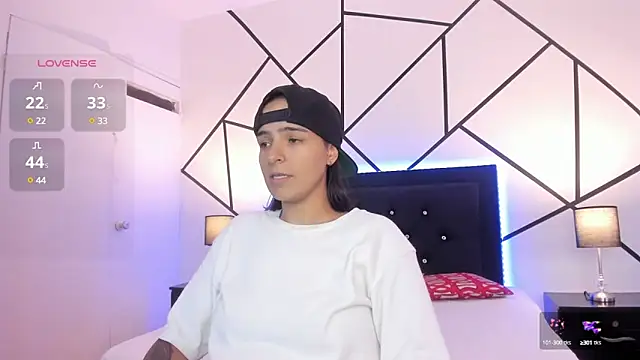 Liiam smith  online show from 11, 3, 2025