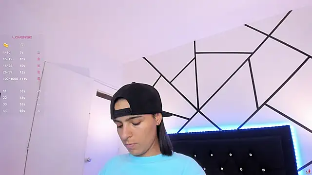 Liiam smith  online show from 16, 3, 2025