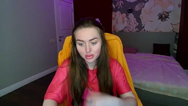 Snapshot of MissisCaty chatting on 15, 5, 2026 MissisCaty online show from 15, 5, 2026