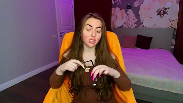 Snapshot of MissisCaty chatting on 19, 5, 2026 MissisCaty online show from 19, 5, 2026
