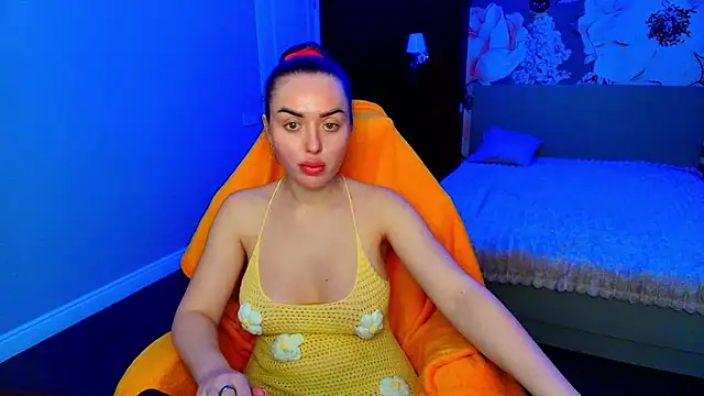 Snapshot of MissisCaty chatting on 31, 7, 2026 MissisCaty online show from 31, 7, 2026
