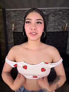 TayylorSexx online show from 18, 6, 2026