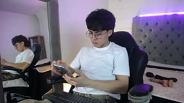 Snapshot of PepperTwink chatting on 17, 9, 2025 PepperTwink online show from 17, 9, 2025