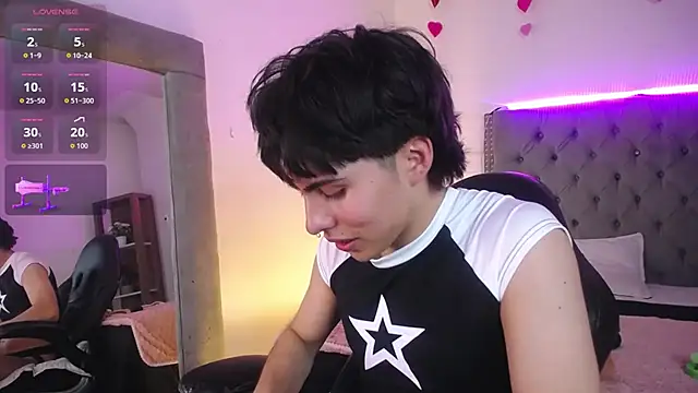 Snapshot of PepperTwink chatting on 19, 9, 2025 PepperTwink online show from 19, 9, 2025