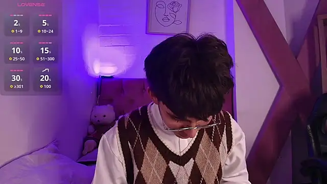 Snapshot of PepperTwink chatting on 28, 10, 2025 PepperTwink online show from 28, 10, 2025