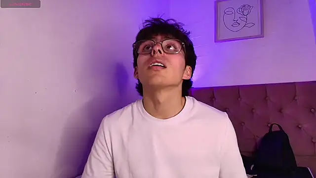 Snapshot of PepperTwink chatting on 8, 11, 2025 PepperTwink online show from 8, 11, 2025