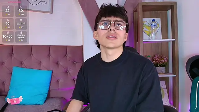 Snapshot of PepperTwink chatting on 22, 11, 2025 PepperTwink online show from 22, 11, 2025