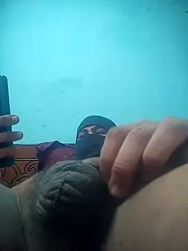 Snapshot of deshiboyz chatting on 14, 2, 2025 deshiboyz online show from 14, 2, 2025