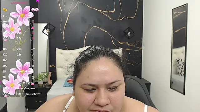 Snapshot of Aaliyah11 chatting on 12, 3, 2025 Aaliyah11 online show from 12, 3, 2025