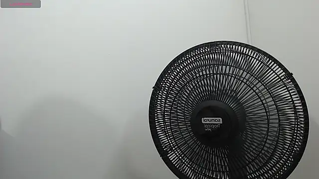 Snapshot of Aaliyah11 chatting on 15, 3, 2025 Aaliyah11 online show from 15, 3, 2025