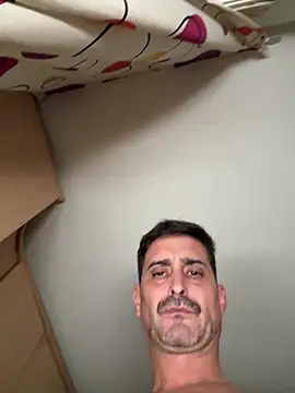 Snapshot of jonymoreno chatting on 12, 3, 2025 jonymoreno online show from 12, 3, 2025