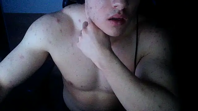 Snapshot of kissspls chatting on 7, 3, 2025 kissspls online show from 7, 3, 2025