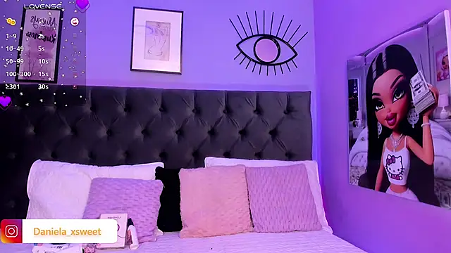 Snapshot of Danielaangelina chatting on 8, 3, 2025 Danielaangelina online show from 8, 3, 2025