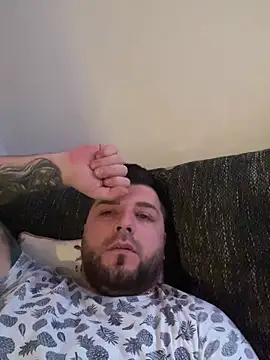 Cqrlos1990 online show from 19, 1, 2026