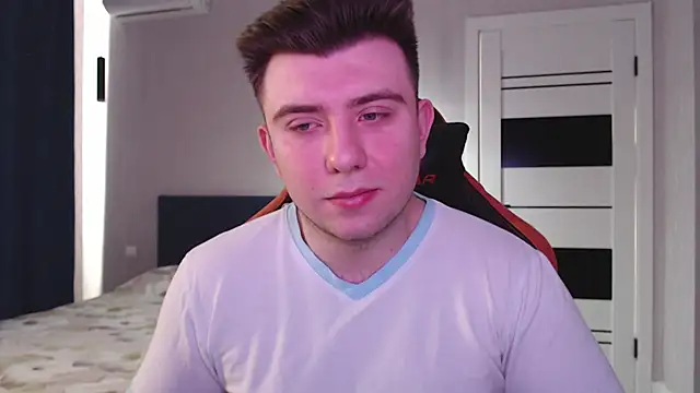 Snapshot of honey_furry chatting on 13, 3, 2026 honey furry online show from 13, 3, 2026