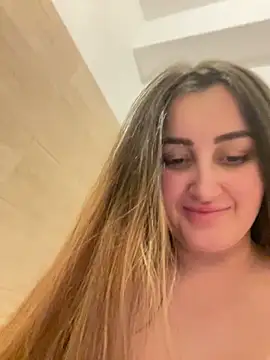 hotAlys online show from 7, 2, 2025