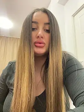 hotAlys online show from 15, 3, 2025