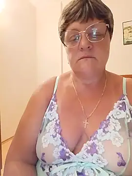 Snapshot of ElzaJewel chatting on 26, 6, 2026 ElzaJewel online show from 26, 6, 2026