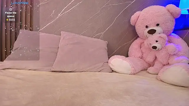 ariana jhonson1 online show from 10, 2, 2026